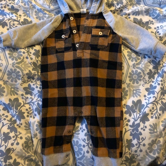 SOLD ON MERCARI Tucker and Tate plaid romper - Picture 1 of 3